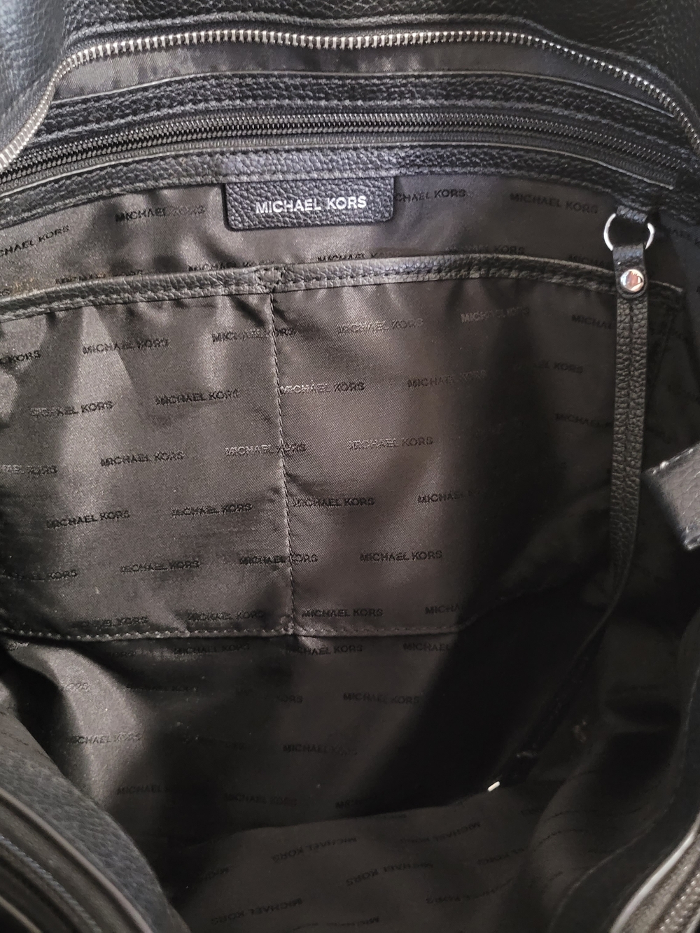 MICHAEL Michael Kors Mercer Chain-Link Leather Tote Bag - Picture 12 of 16